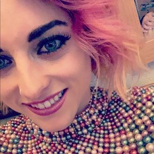 Meet your Posher, Rose